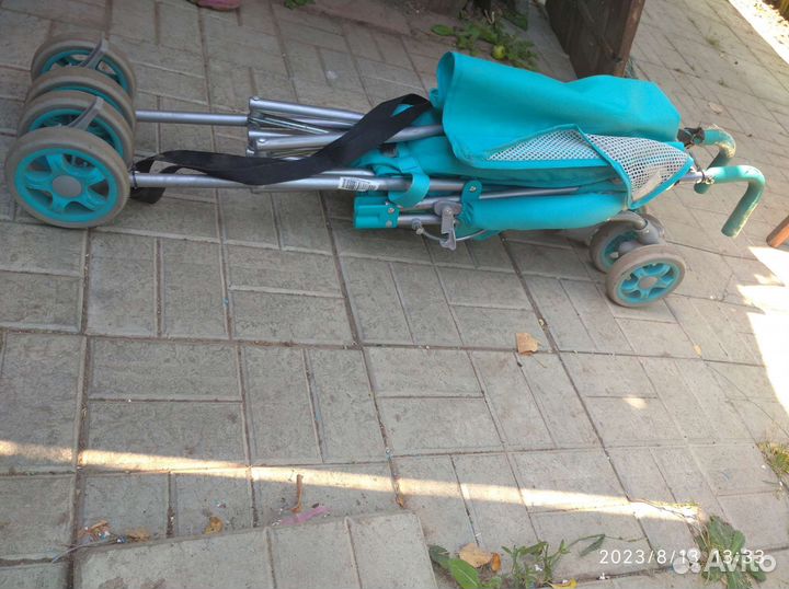 Коляска прогулочная