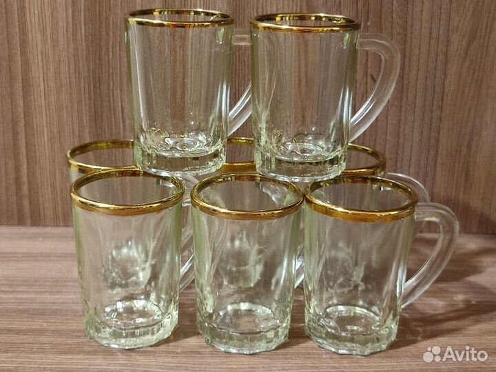 Рюмки с ручкой с золотым ободком. Винтаж