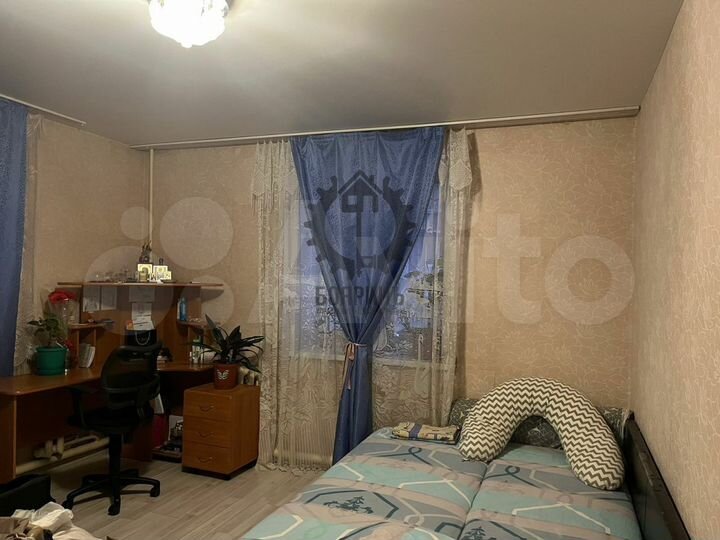 Комната 21 м² в 3-к., 1/2 эт.