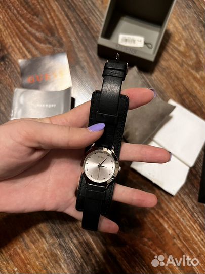 Часы guess
