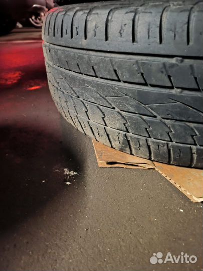 Continental CrossContact UHP E 225/55 R18