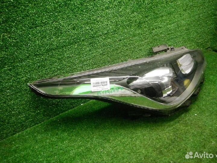 Фара правая Kia Rio