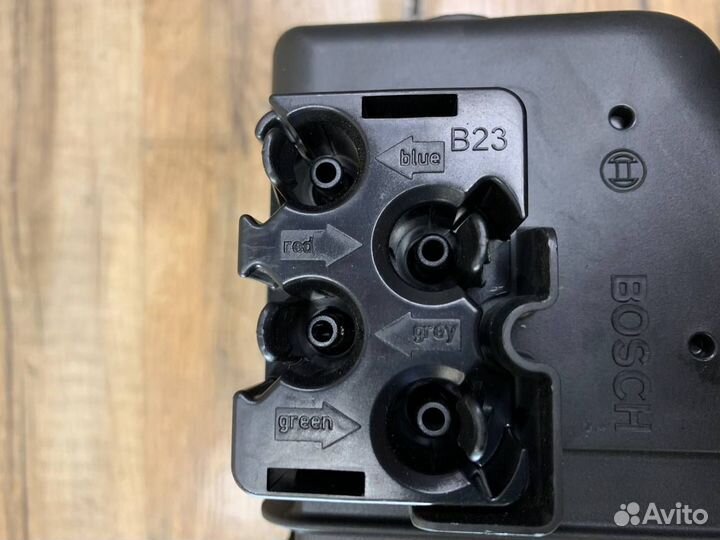 Компрессор подкачки сидений Mercedes W221 CL C216