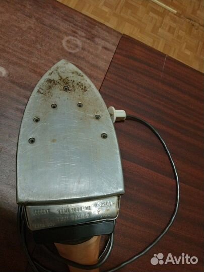 Утюг 1973 год