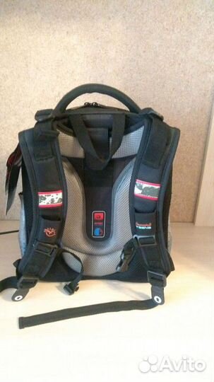 Рюкзак новый фирмы Hummingbird