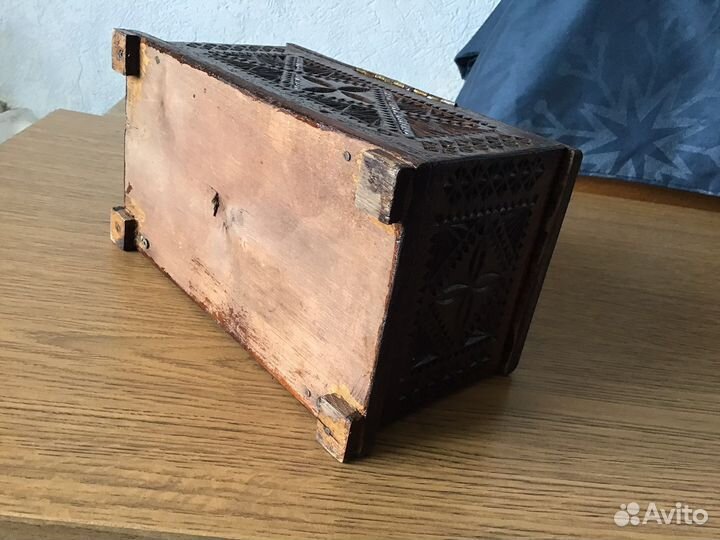 Шкатулка деревянная старинная
