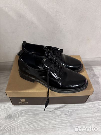 Полуботинки