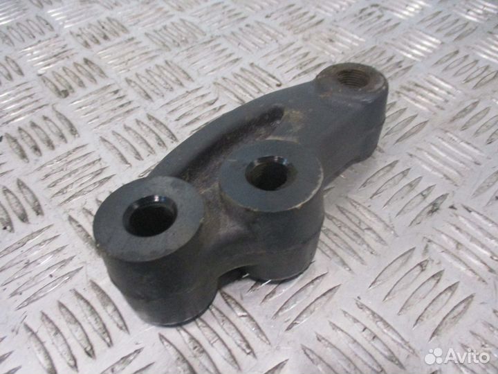 Кронштейн амортизатотра Mercedes-Benz A9603230340