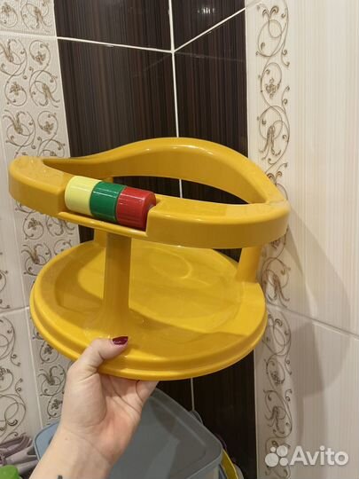 Стульчик для купания новый