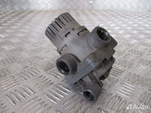 Ускорительный клапан Knorr Bremse 0044298044