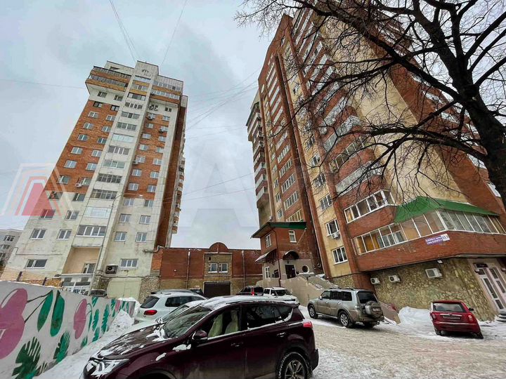 5-к. квартира, 200 м², 14/15 эт.