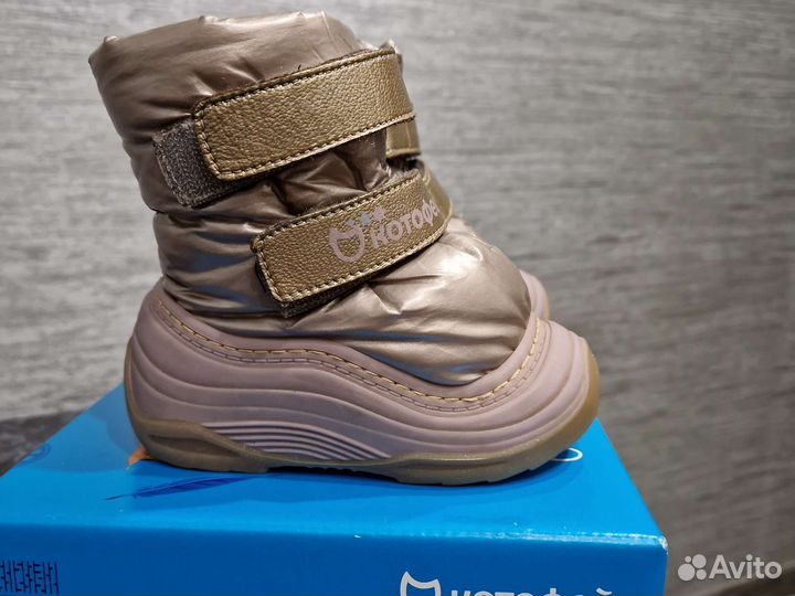 Зимние сапожки для девочки