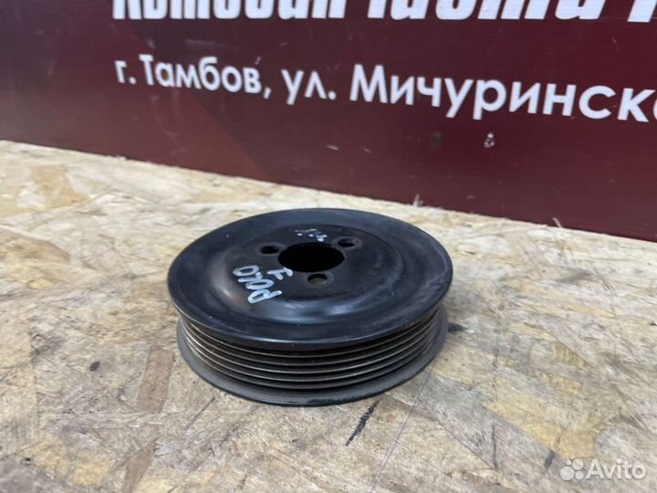 Шкив помпы Volkswagen Polo