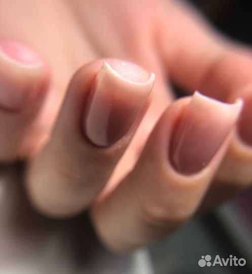 Наращивание ногтей