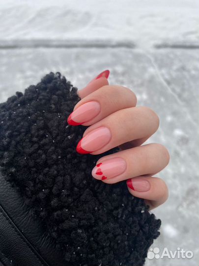 Маникюр, наращивание, педикюр