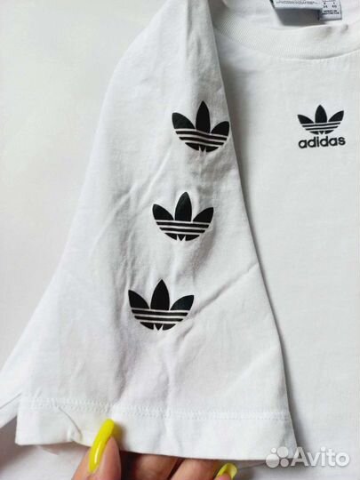 Топ adidas