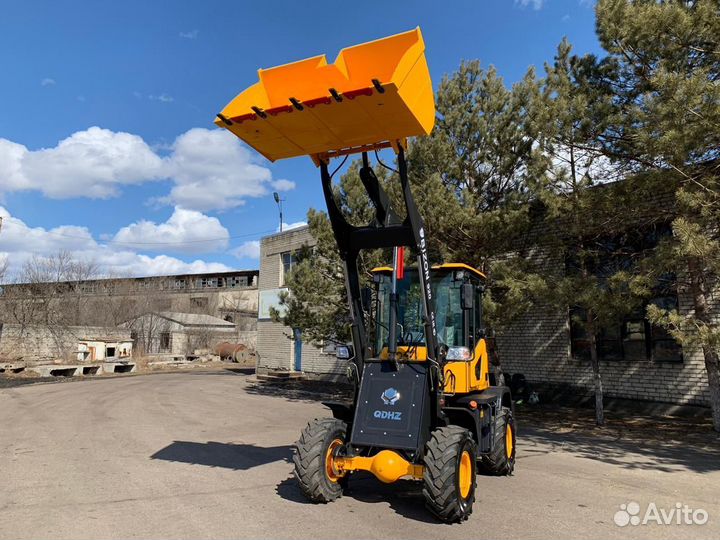 Фронтальный погрузчик BIZON 920, 2023