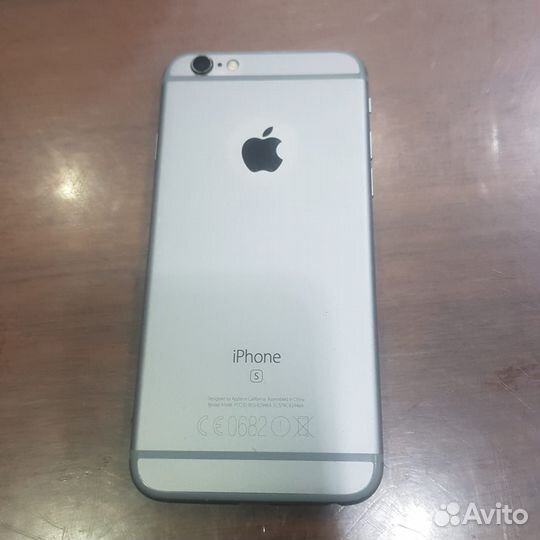 iPhone 6S, 16 ГБ