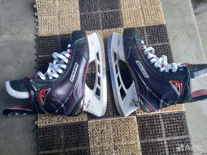 Хоккейные коньки bauer vapor 1x