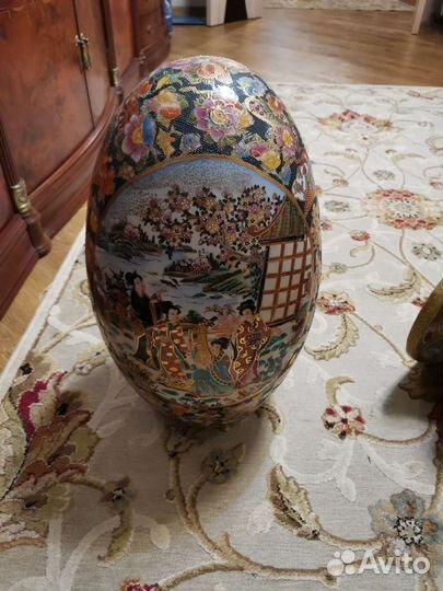 Фарфоровое яйцо Япония