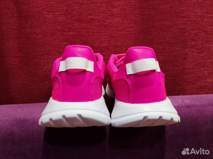 Кроссовки adidas 34