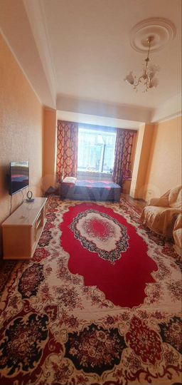 1-к. квартира, 53 м², 4/4 эт.