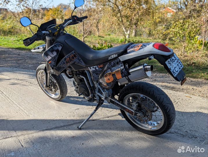 KTM 640