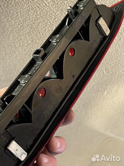 Стоп сигнал mitsubishi colt z3 2007