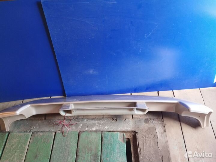 Спойлер багажника TLC100, LX470