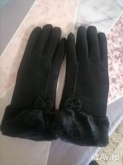 Перчатки женские новые