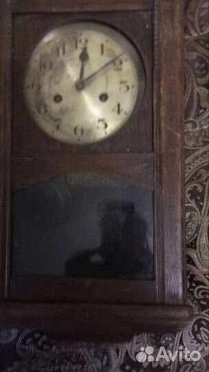 Антикварные настенные часы