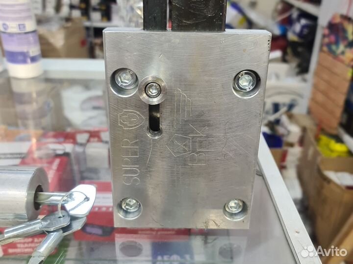 Чкаловский замок и секретки к ним