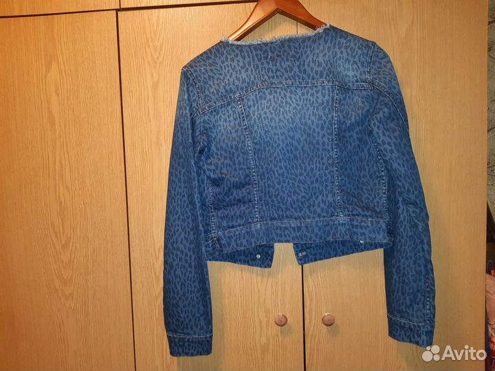 Куртка женская джинсовая короткая новая, р.L