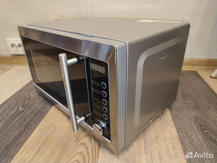 Рабочая микроволновая печь Horizont. С грилем