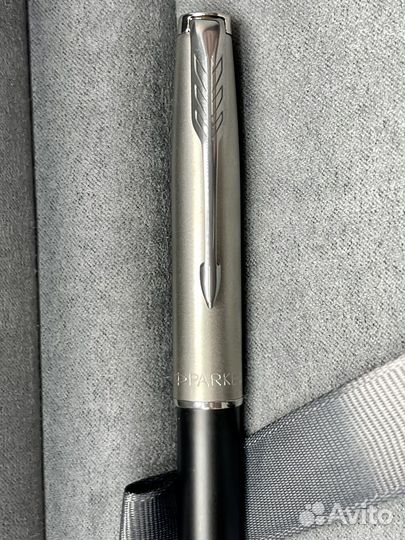 Шариковая ручка parker