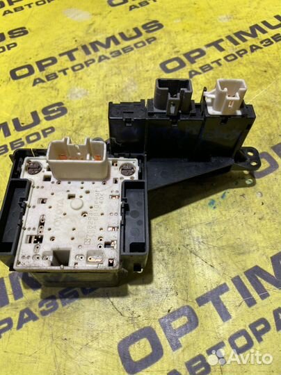 Блок управления климат-контролем Toyota Probox