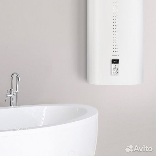 Накопительный водонагреватель Electrolux EWH 100