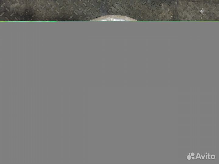 Кулак поворотный задний правый со ступицей