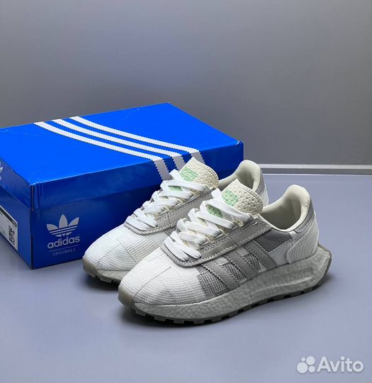 Кроссовки adidas retropy e5