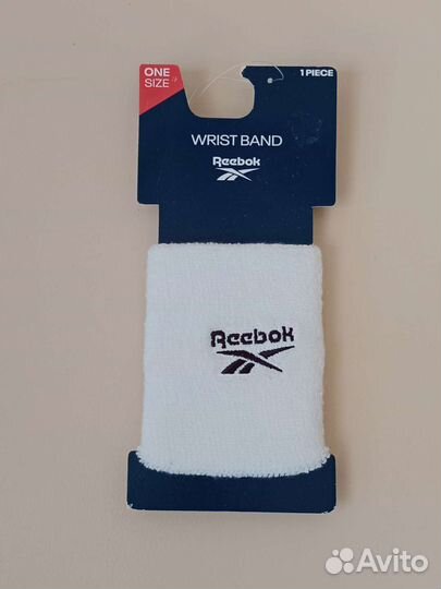 Новый напульсник бренда reebok