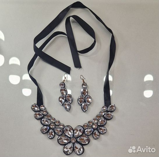 Воротник бижутерия