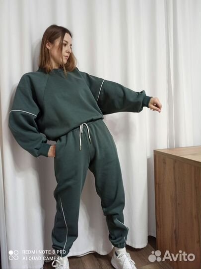 Костюм женский