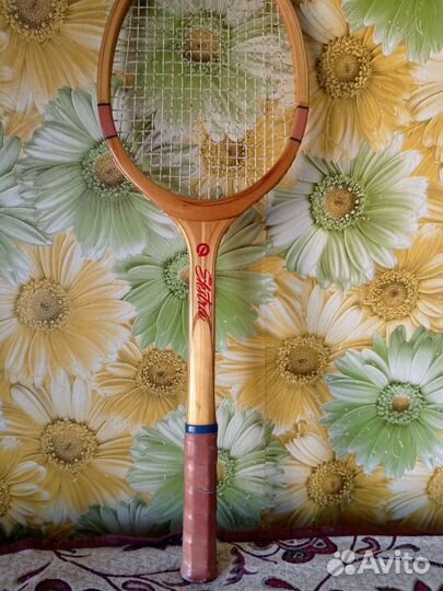 Ракетка для большого тенниса