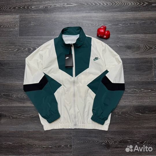 Ветровка мужская Nike