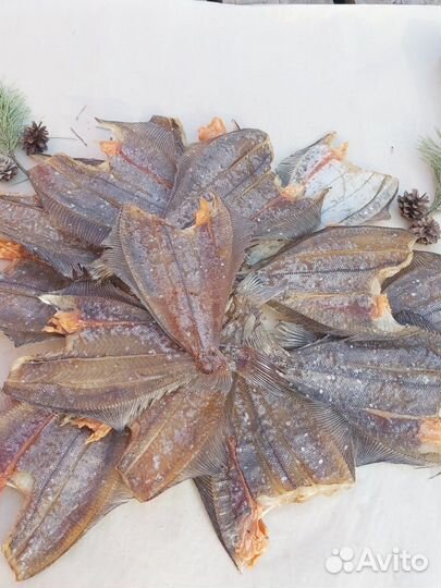 Крупный вяленый ерш