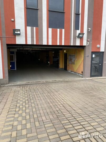 Машиноместо