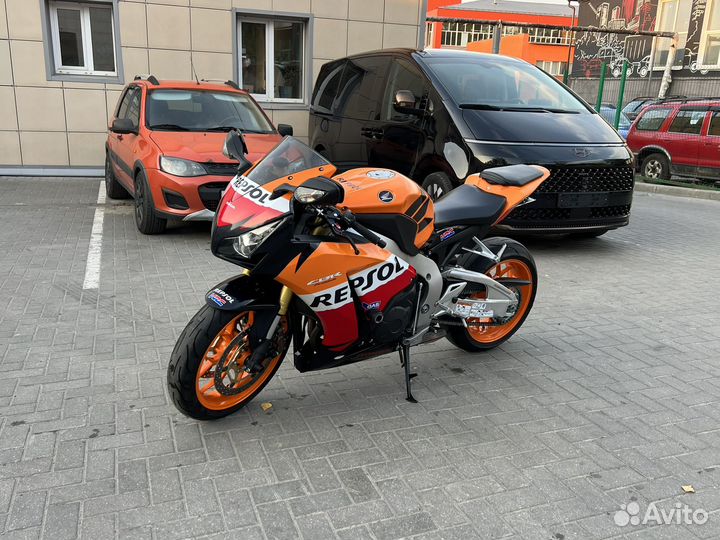 Honda CBR 1000 RR/RA