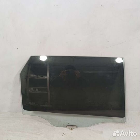 Стекло двери Kia Optima 4 задней правой