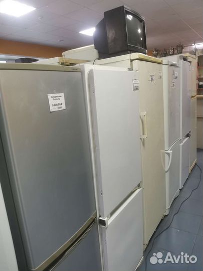 Холодильники и морозильные камеры