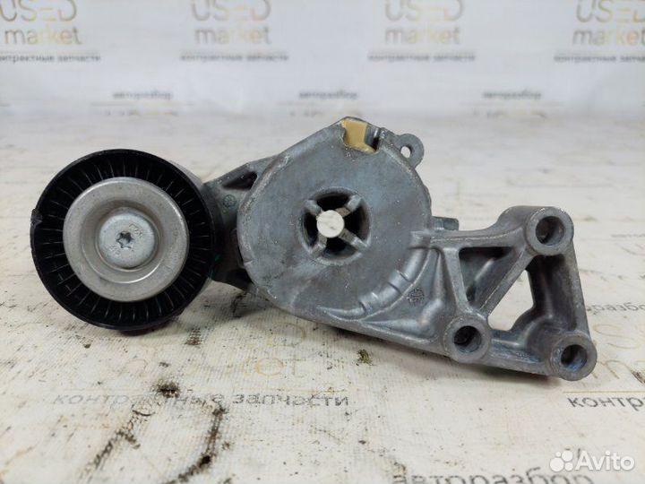 Натяжитель ремня генератора Volkswagen Golf 4 1.6